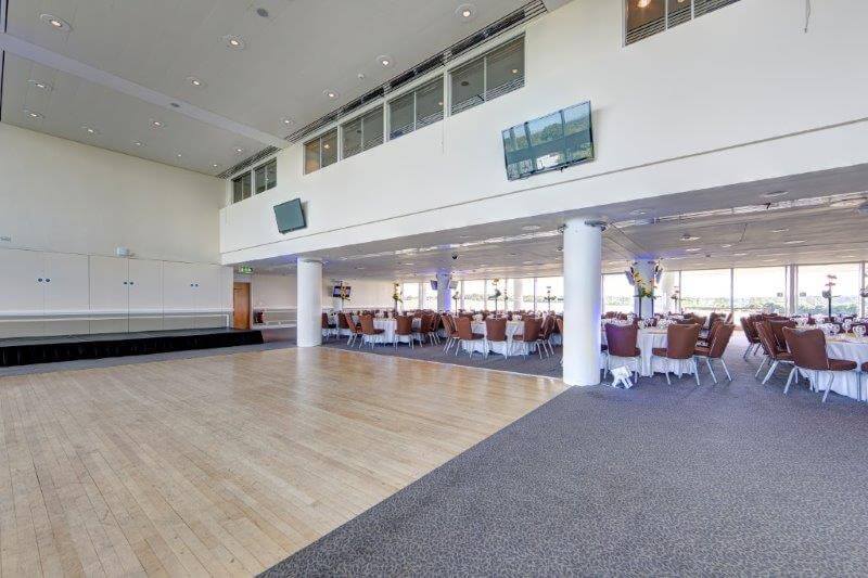 Epsom - Derby Suite 4.jpg