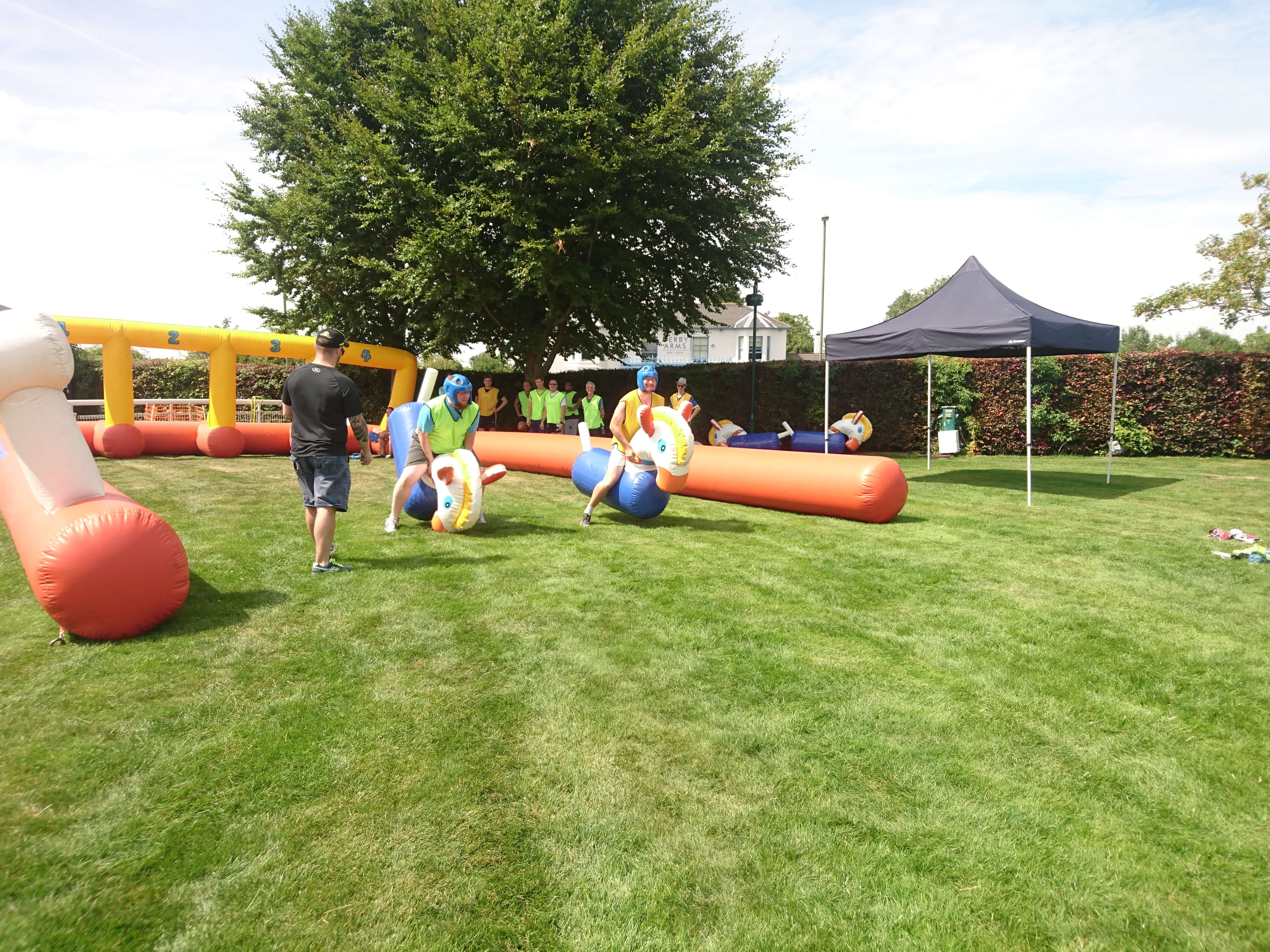 Inflatable Horse Race (003).JPG